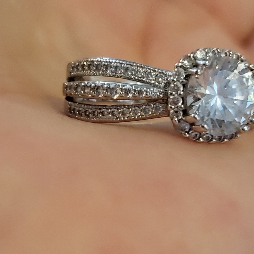 Silver ring - Picture 5 of 5